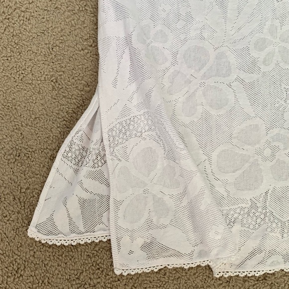 Aerie Cover-Up - Picture 4 of 7